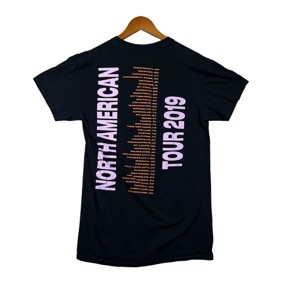 5SOS An Australian Band Called 5 Seconds Of Summer 2019 Tour American T Shirt M - Picture 2 of 4